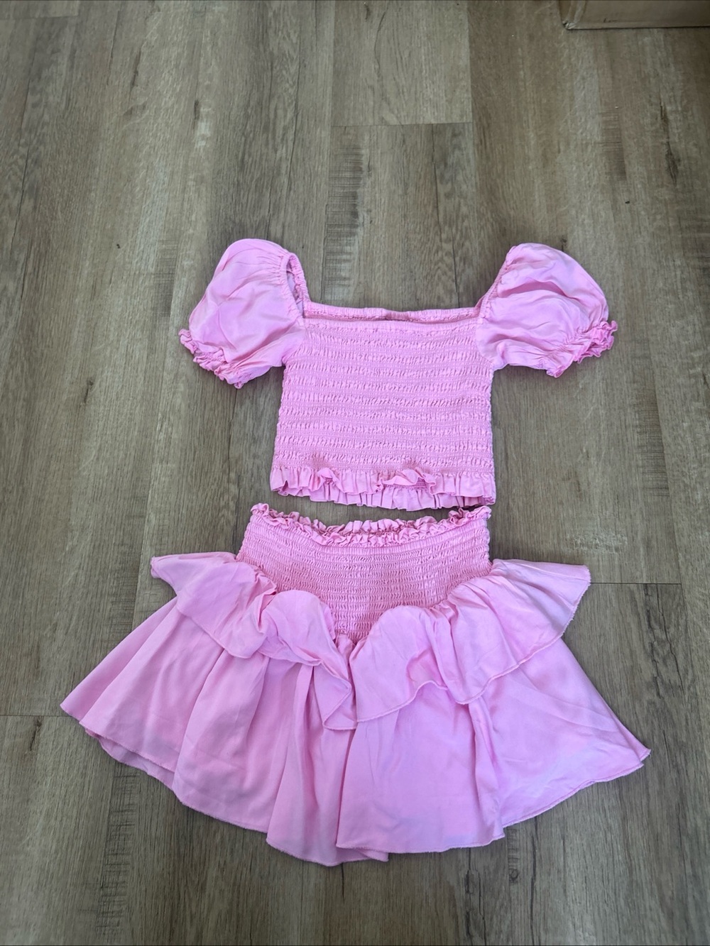 KATIE J NYC Pink Girls' Two-Piece Set - Puff Sleeve Top & Ruffled Skirt size M